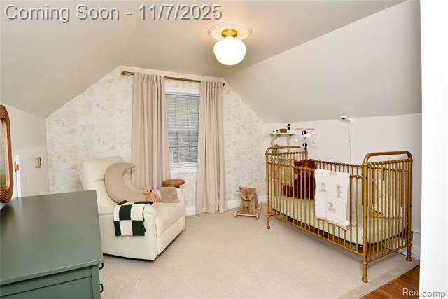 Builiding view twenty eight for 800 Maplegrove, Royal Oak, MI. 48067