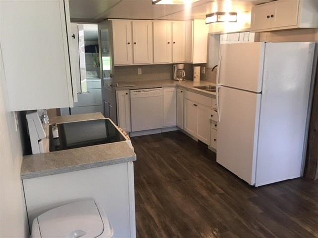 Builiding view eleven for 416 Russell Dr, Coldwater, MI. 49036