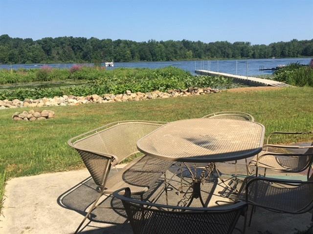 Builiding view twenty two for 416 Russell Dr, Coldwater, MI. 49036