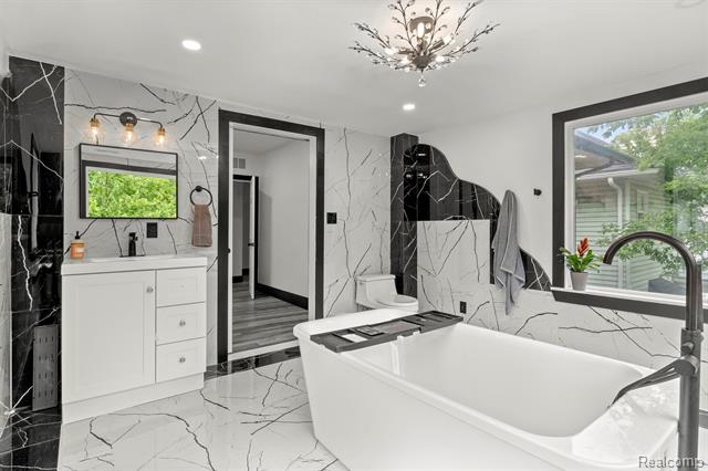 Builiding view eighteen for 2283 Lamothe, Detroit, MI. 48206