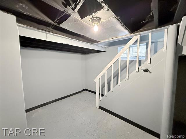 Builiding view twenty for 17351 Ilene, Detroit, MI. 48221