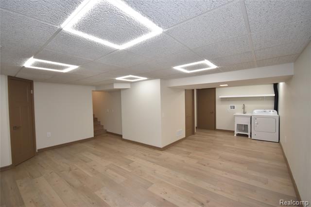 Builiding view twenty seven for 5106 Lakewood, Grand Blanc, MI. 48439