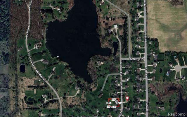 Builiding view two for 5106 Lakewood, Grand Blanc, MI. 48439