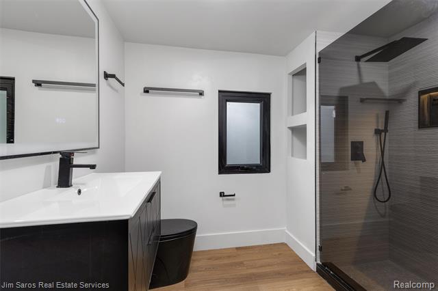 Builiding view nineteen for 5075 Harvard, Detroit, MI. 48224