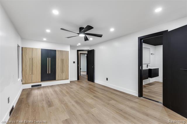 Builiding view thirteen for 5075 Harvard, Detroit, MI. 48224