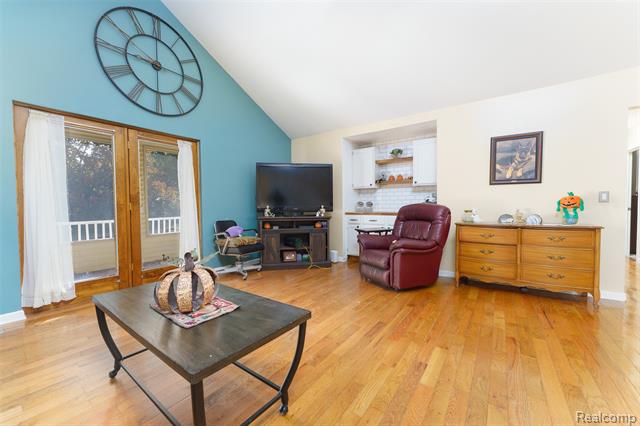 Builiding view six for 680 Hacker, Brighton, MI. 48114