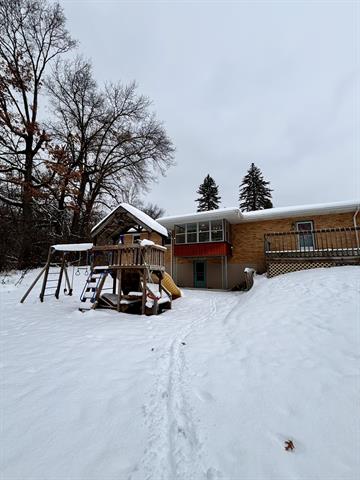 Builiding view eighteen for 3975 Mcarthur, Jackson, MI. 49203