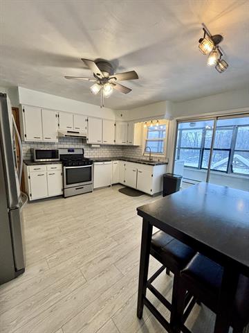 Builiding view six for 3975 Mcarthur, Jackson, MI. 49203