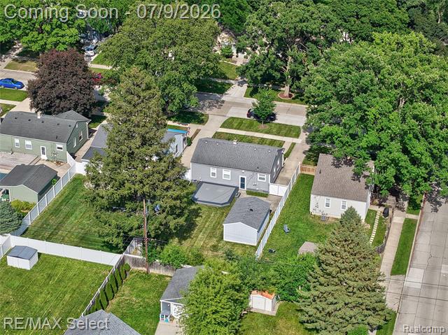 Builiding view fourteen for 609 N Connecticut, Royal Oak, MI. 48067
