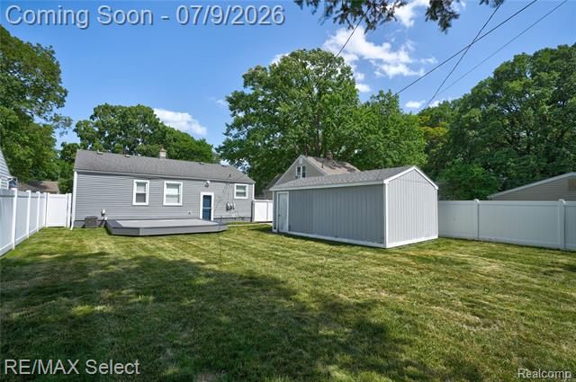 Builiding view six for 609 N Connecticut, Royal Oak, MI. 48067