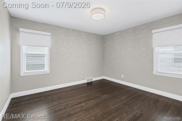 Builiding view thirty four for 609 N Connecticut, Royal Oak, MI. 48067