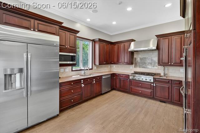 Builiding view fifteen for 126 Baldwin, Royal Oak, MI. 48067