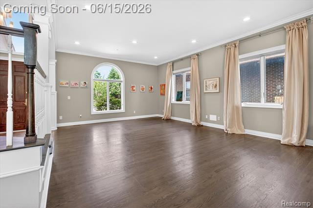 Builiding view seven for 126 Baldwin, Royal Oak, MI. 48067