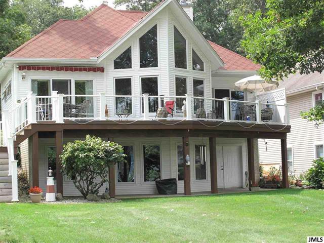 front view for 130 Somerset Rd, Brooklyn, Mi. 49230