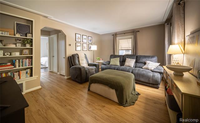 Builiding view three for 1673 West, Berkley, MI. 48072