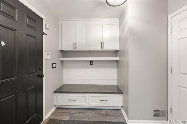 Builiding view twelve for 8203 Boulder, Davison, MI. 48423