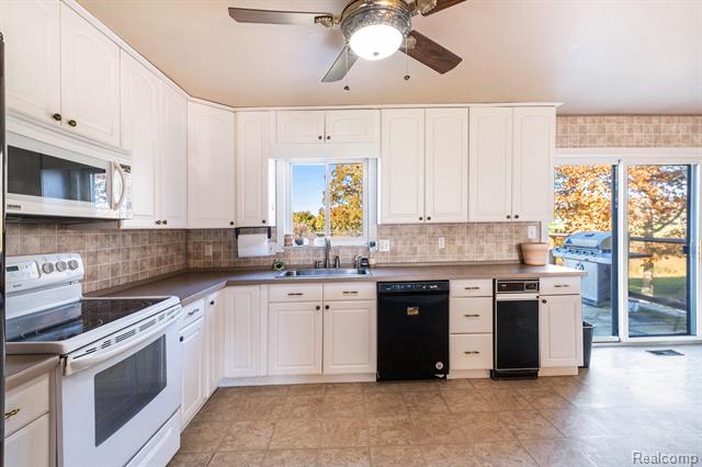 Builiding view eight for 5212 Farrand Rd, Clio, MI. 48420