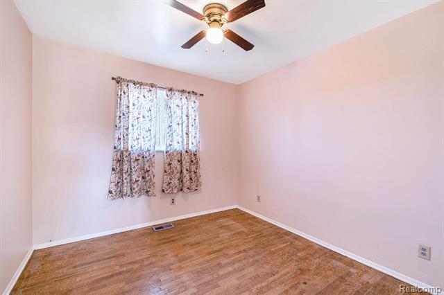 Builiding view sixteen for 5212 Farrand Rd, Clio, MI. 48420