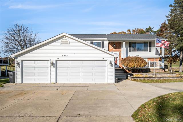 Builiding view three for 5212 Farrand Rd, Clio, MI. 48420