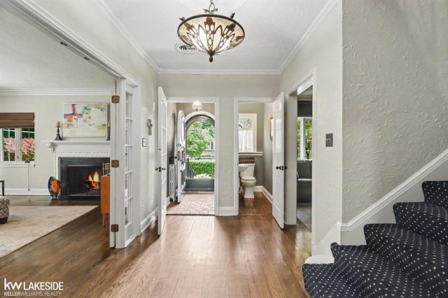 Builiding view seven for 286 Rivard, Grosse Pointe, MI. 48230
