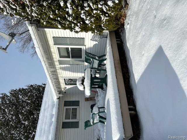 Builiding view one for 203 Main, Mayville, MI. 48744