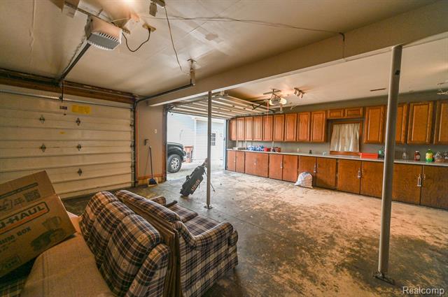 Builiding view fifty seven for 4534 Superior, Newport, MI. 48166