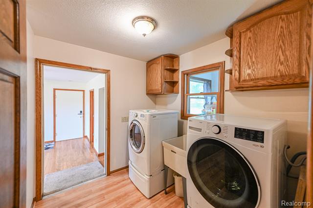 Builiding view twenty four for 4534 Superior, Newport, MI. 48166