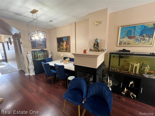 Builiding view nine for 43216 Pendleton, Sterling Heights, MI. 48313