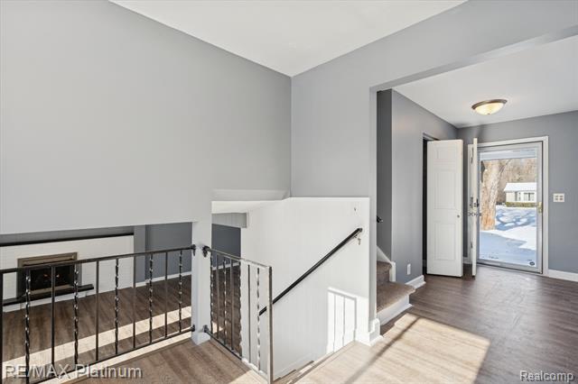 Builiding view six for 4199 Sheraton, Flint, MI. 48532