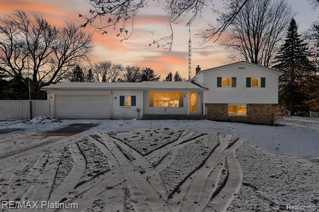 front view for 4199 Sheraton Drive, Flint, Mi. 48532