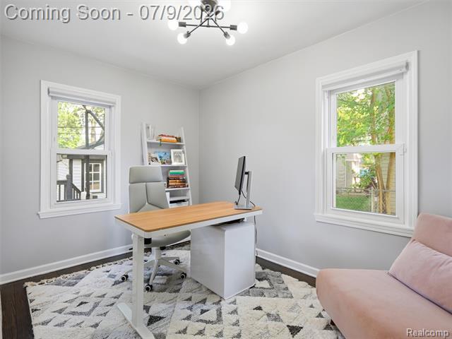 Builiding view fifteen for 622 N Rembrandt, Royal Oak, MI. 48067