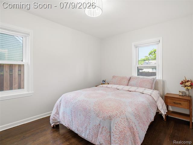 Builiding view twelve for 622 N Rembrandt, Royal Oak, MI. 48067