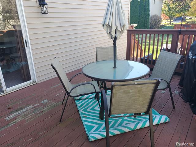 Builiding view eleven for 9031 Posey, Whitmore Lake, MI. 48189