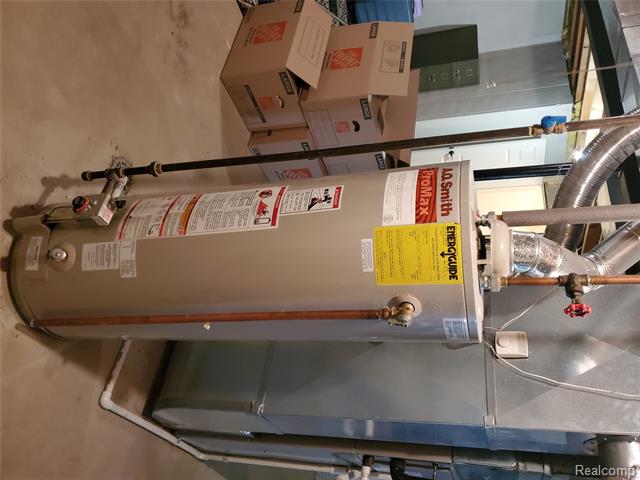 Builiding view thirty one for 9031 Posey, Whitmore Lake, MI. 48189