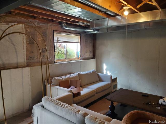 Builiding view thirty six for 9031 Posey, Whitmore Lake, MI. 48189