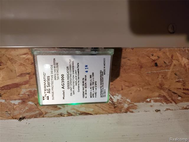 Builiding view twenty eight for 9031 Posey, Whitmore Lake, MI. 48189