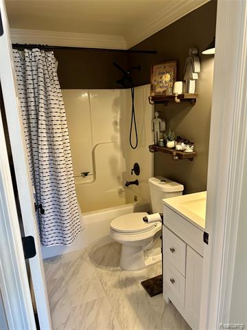 Builiding view twenty two for 9031 Posey, Whitmore Lake, MI. 48189