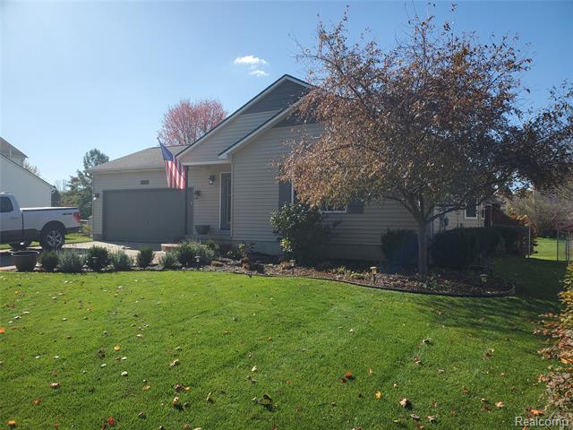 Builiding view two for 9031 Posey, Whitmore Lake, MI. 48189