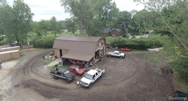 Builiding view three for 8969 Hyne, Brighton, MI. 48114