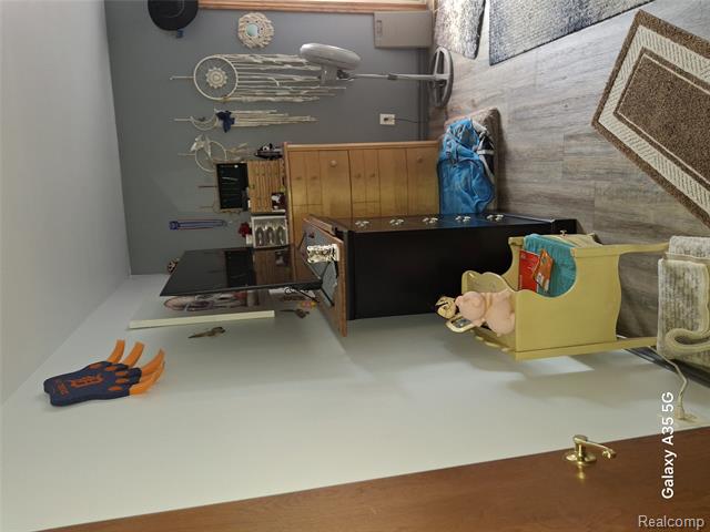 Builiding view twenty nine for 8969 Hyne, Brighton, MI. 48114