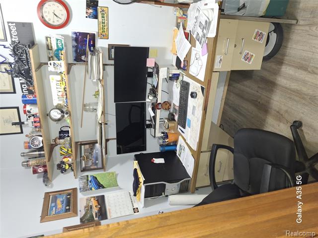 Builiding view twenty one for 8969 Hyne, Brighton, MI. 48114