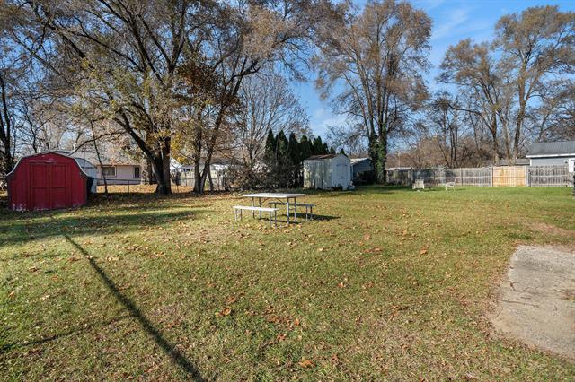 Builiding view fifteen for 91 Cedar, Battle Creek, MI. 49037