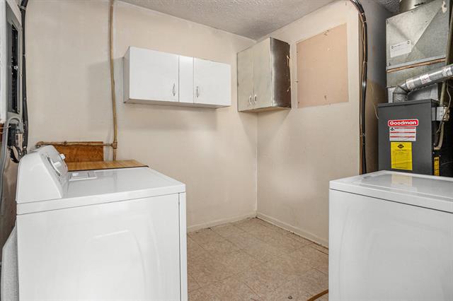 Builiding view twelve for 91 Cedar, Battle Creek, MI. 49037