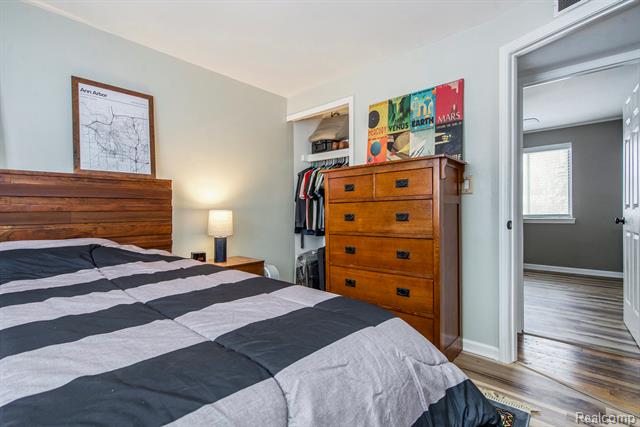 Builiding view twelve for 11 Metroview, Ann Arbor, MI. 48108