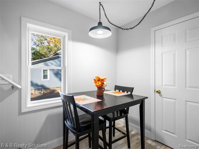 Builiding view eight for 309 School, Almont, MI. 48003