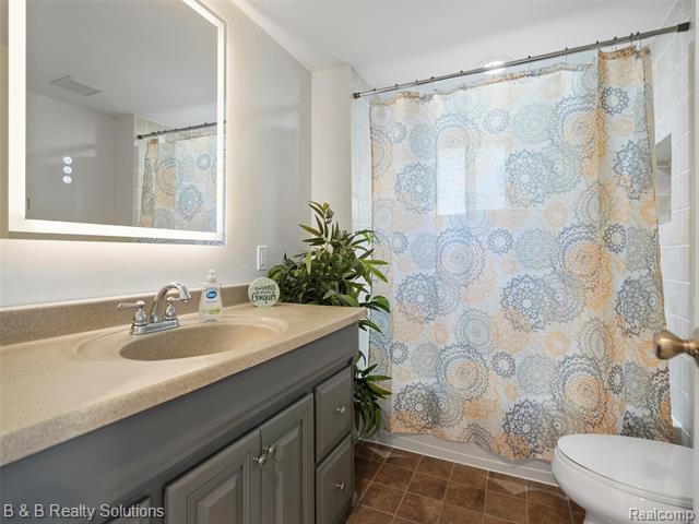 Builiding view three for 309 School, Almont, MI. 48003