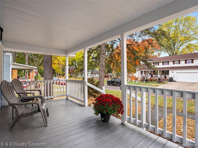 Builiding view twenty three for 309 School, Almont, MI. 48003