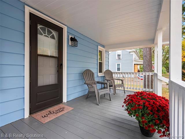 Builiding view twenty two for 309 School, Almont, MI. 48003