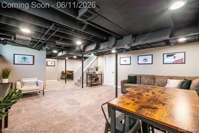 Builiding view thirty four for 704 N Edison, Royal Oak, MI. 48067