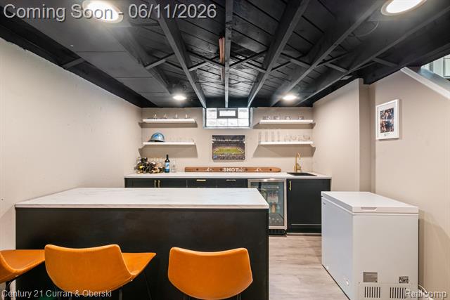 Builiding view thirty six for 704 N Edison, Royal Oak, MI. 48067